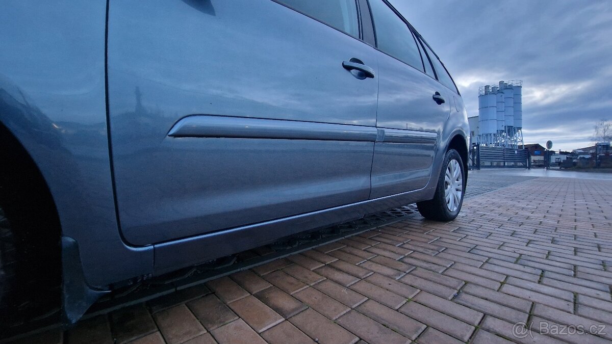 Citroen Grand C4 Picasso 7 Míst - 6