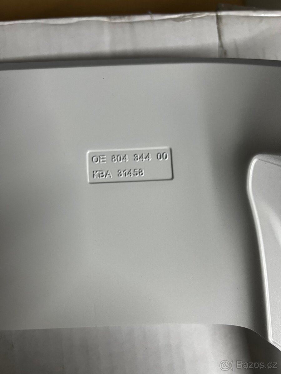 Prodám originální spoiler OETTINGER pro VW Golf 7 ( - 6