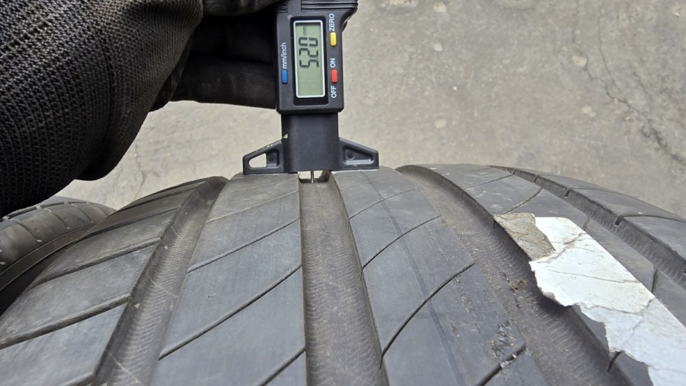 Letní pneu 225/50/18 Michelin - 6
