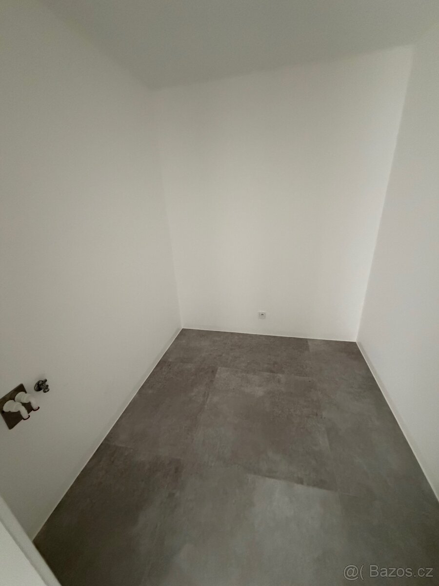 Pronájem 2kk, Varnsdorf - 6