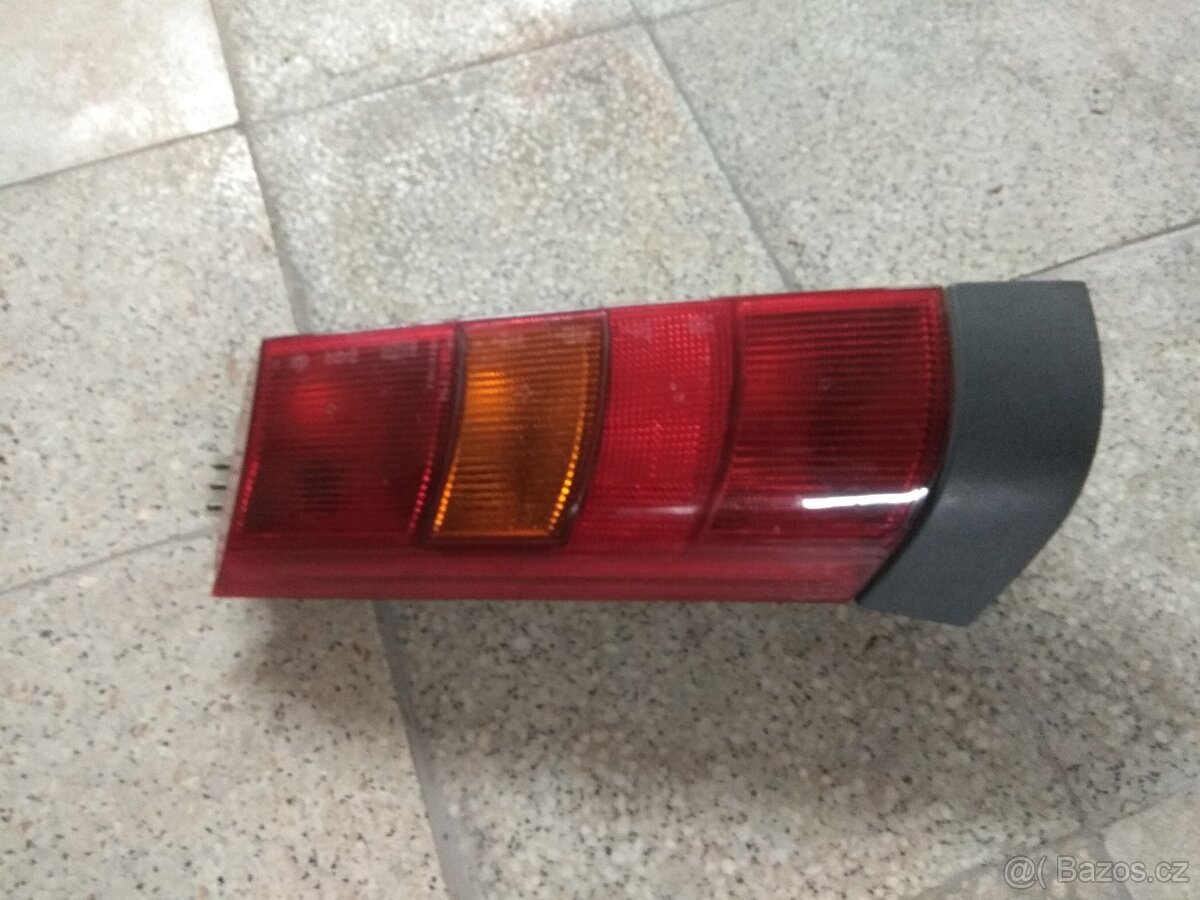 Levé zadní světlo Renault5 - 6
