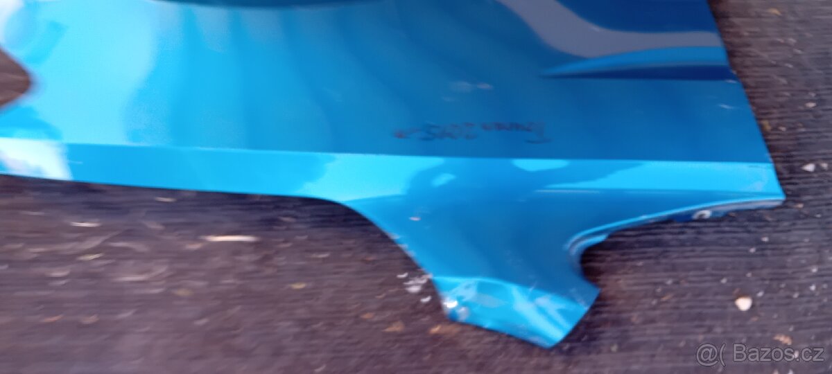 Vw touran pravý přední blatník - 6