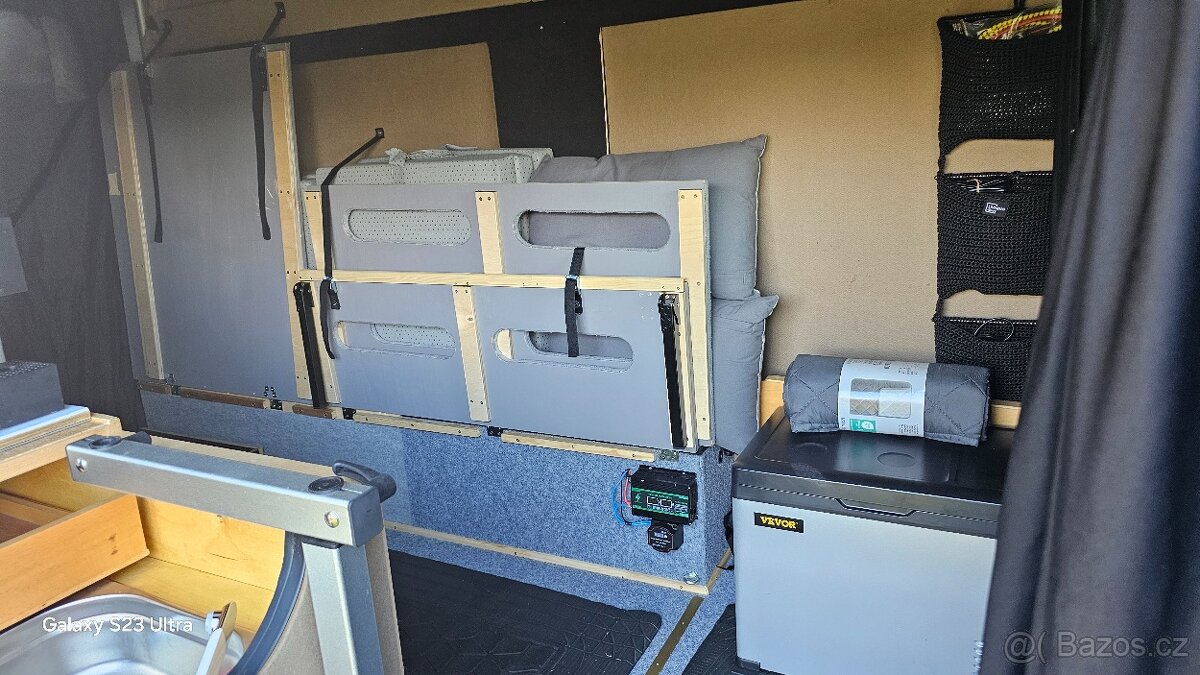 Opel Vivaro 2,5 CDTI 107kw L2H2 obytny webasto postel - 6