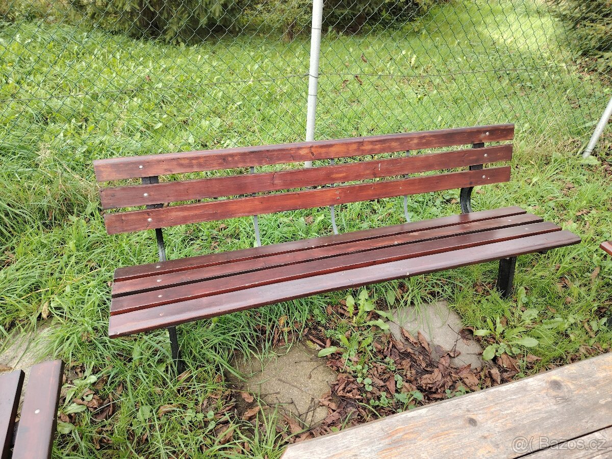 Zahradní posezení set -stůl a 4 lavice - 6