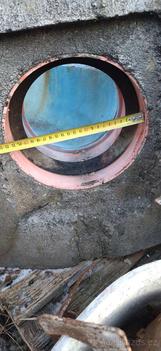 prodám betonové šachtové dno 100/120 2 ks - 6