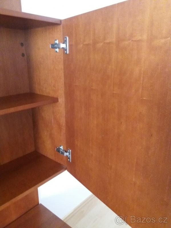 Nábytková stěna - dýha - 6