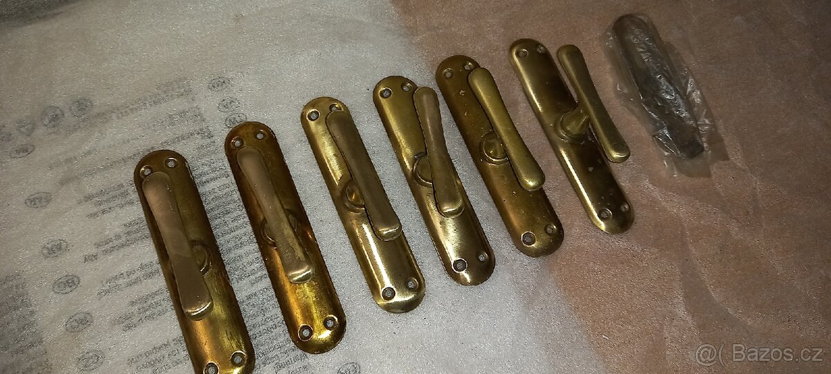 Starožitné Mosazné kliky do oken - 6