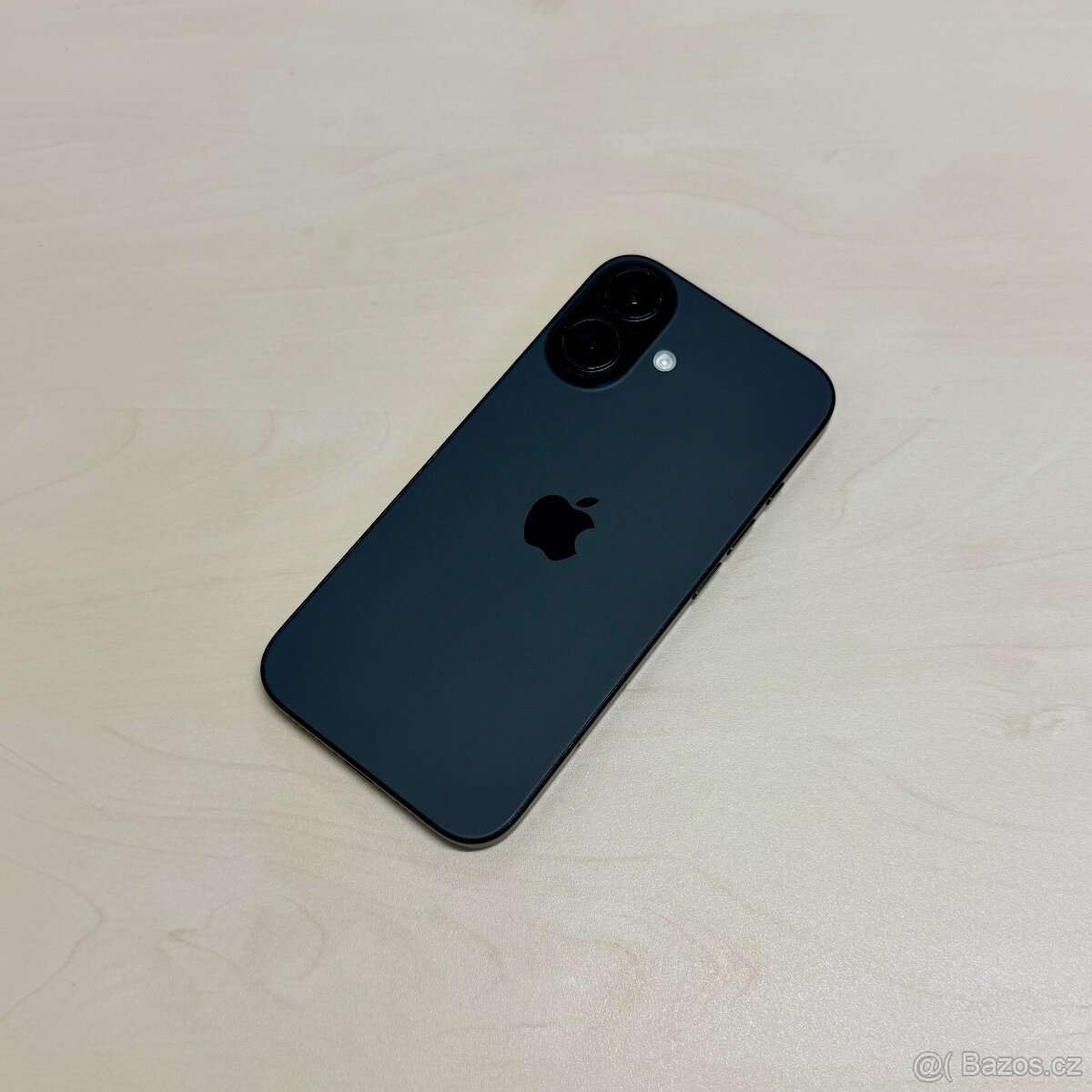 APPLE IPHONE 16 128GB-ČERNÝ, BATERIE 93%, ZÁRUKA - 6