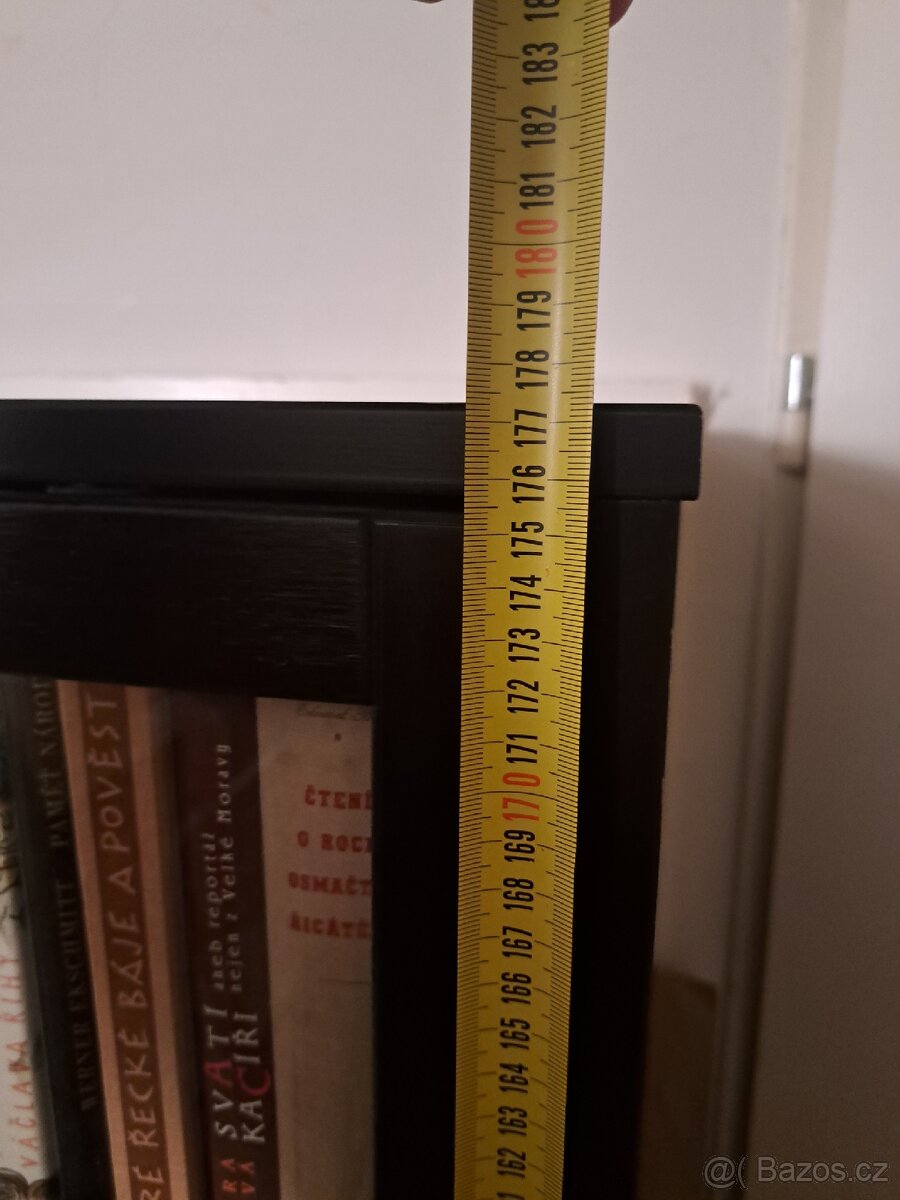 Skříň prosklená IKEA - 6