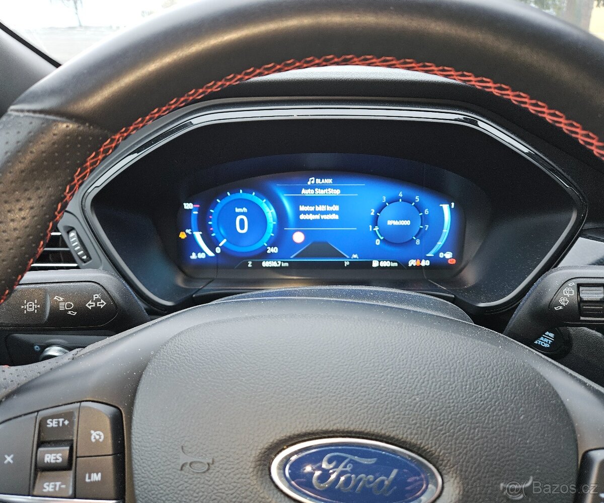 Ford Kuga 1.5 EB ST-line - 6