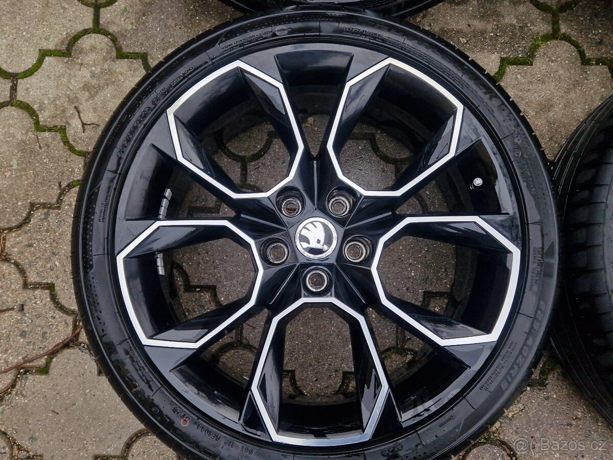 Alu kola Škoda Octavia III RS R19 XTREME - 6