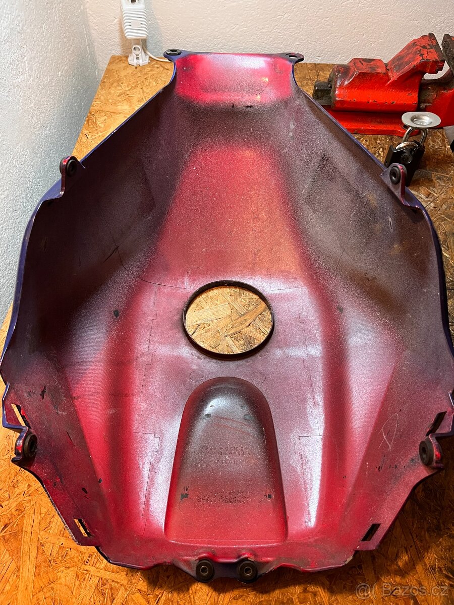 Kryt nádrže na Honda CBR600RR PC37 05-06 - 6