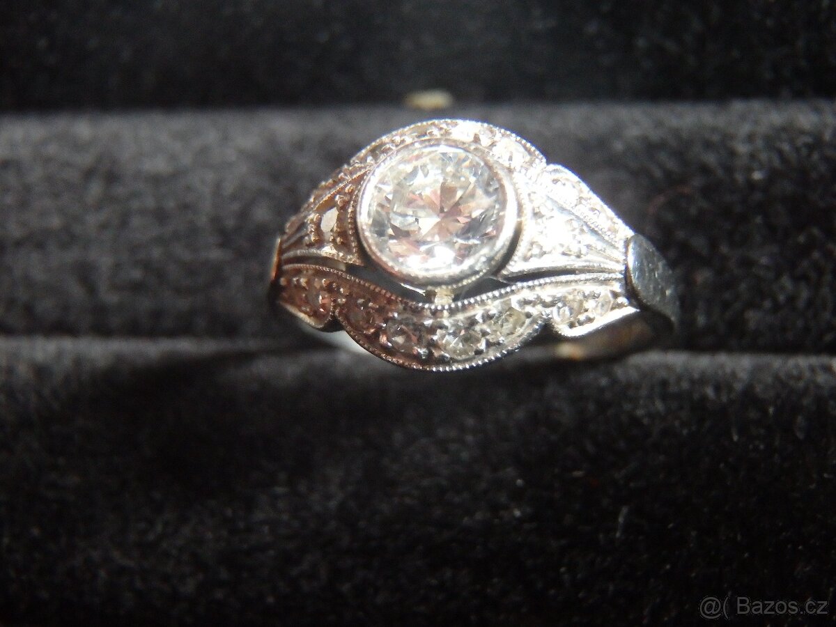 Diamantový Art-Deco zlatý 14K prsten 0,68 ct. - 6