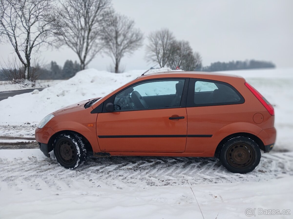 Ford Fiesta 1.3 LPG nová stk - 6