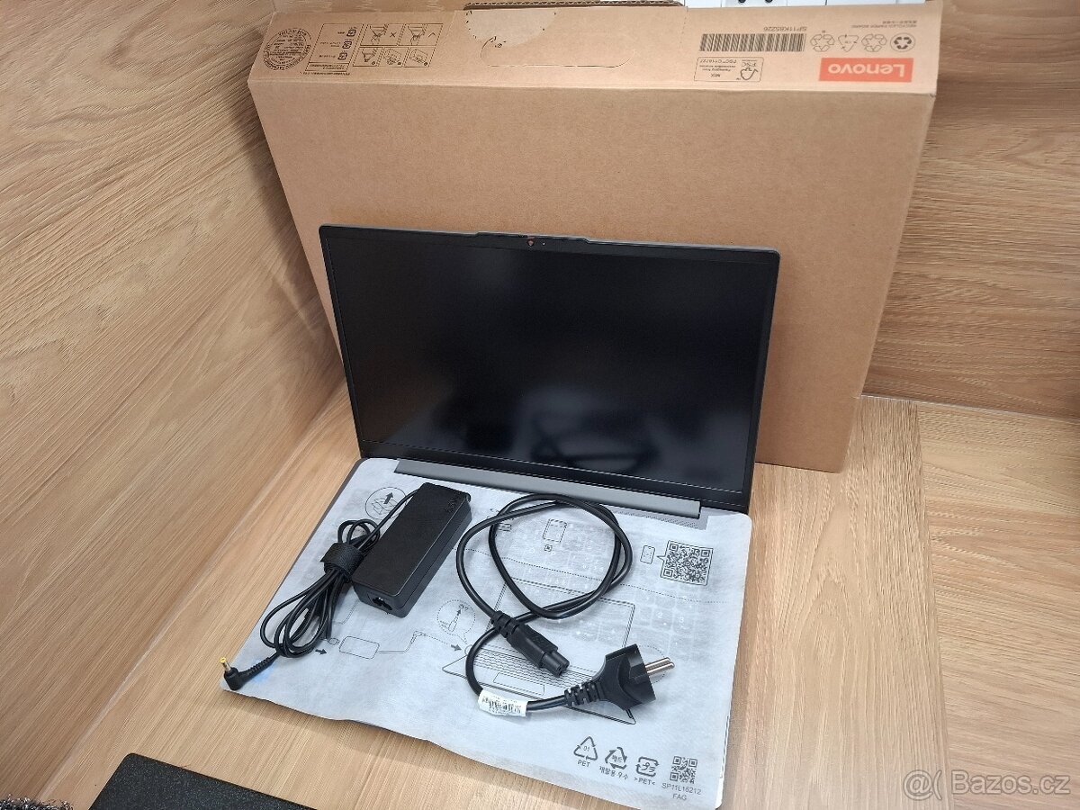 Notebook Lenovo IdeaPad Slim 3 15IAH8 Arctic Grey 15" - 6