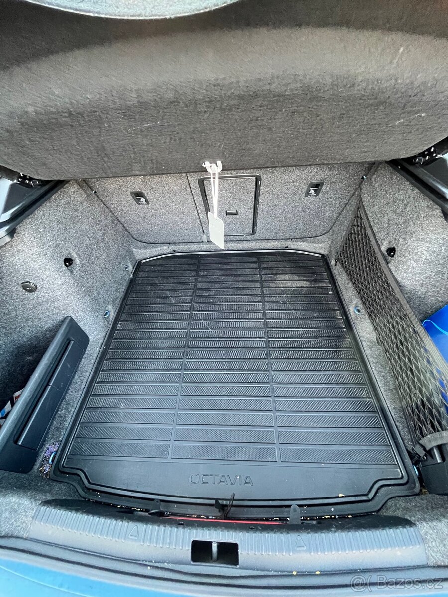 Škoda Octavie 3 - 6