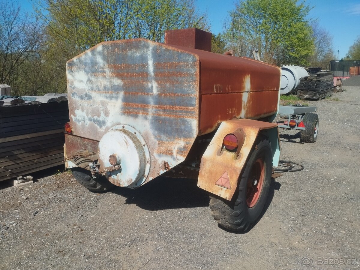 Kára za traktor - 6