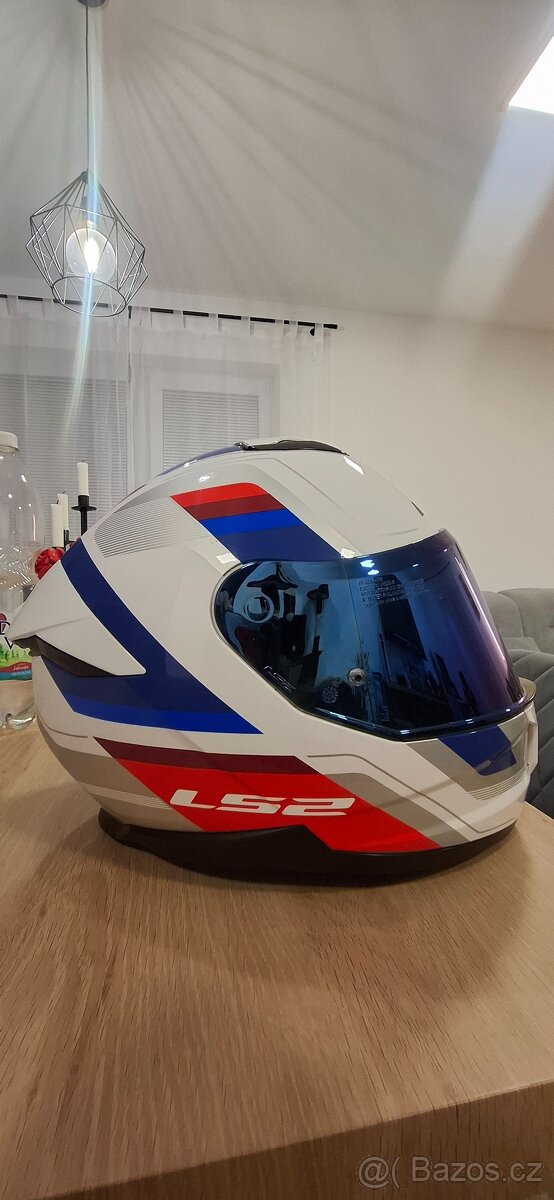 Helma LS2 vel. L - 6