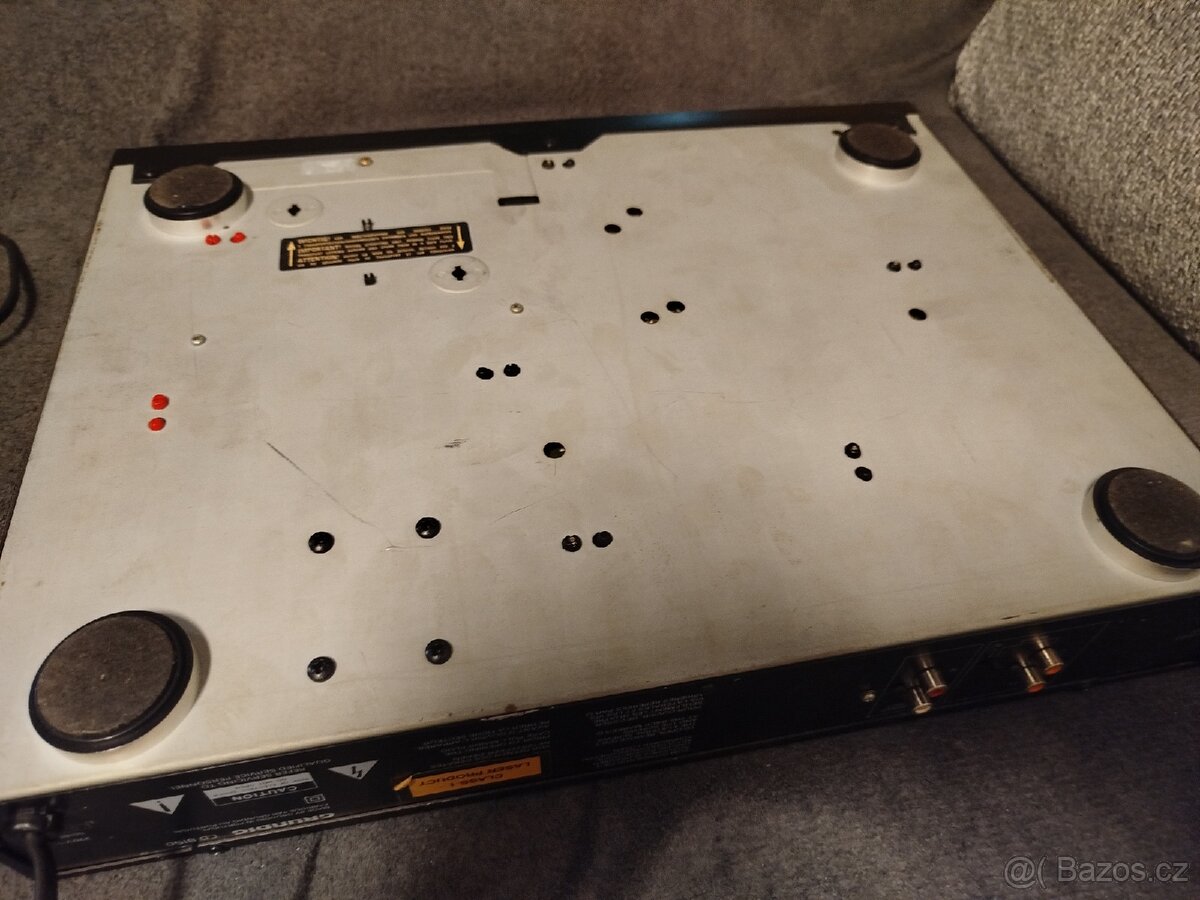 CD přehrávače Grundig a Philips. - 6