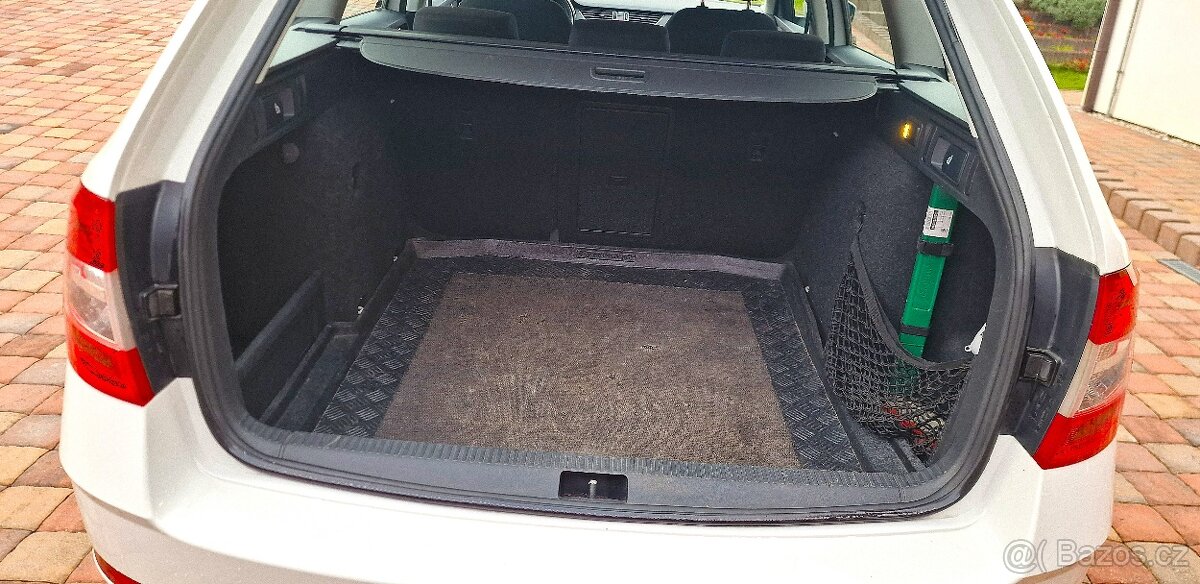 Škoda Octavia kombi 1.6 12/2018 - 6