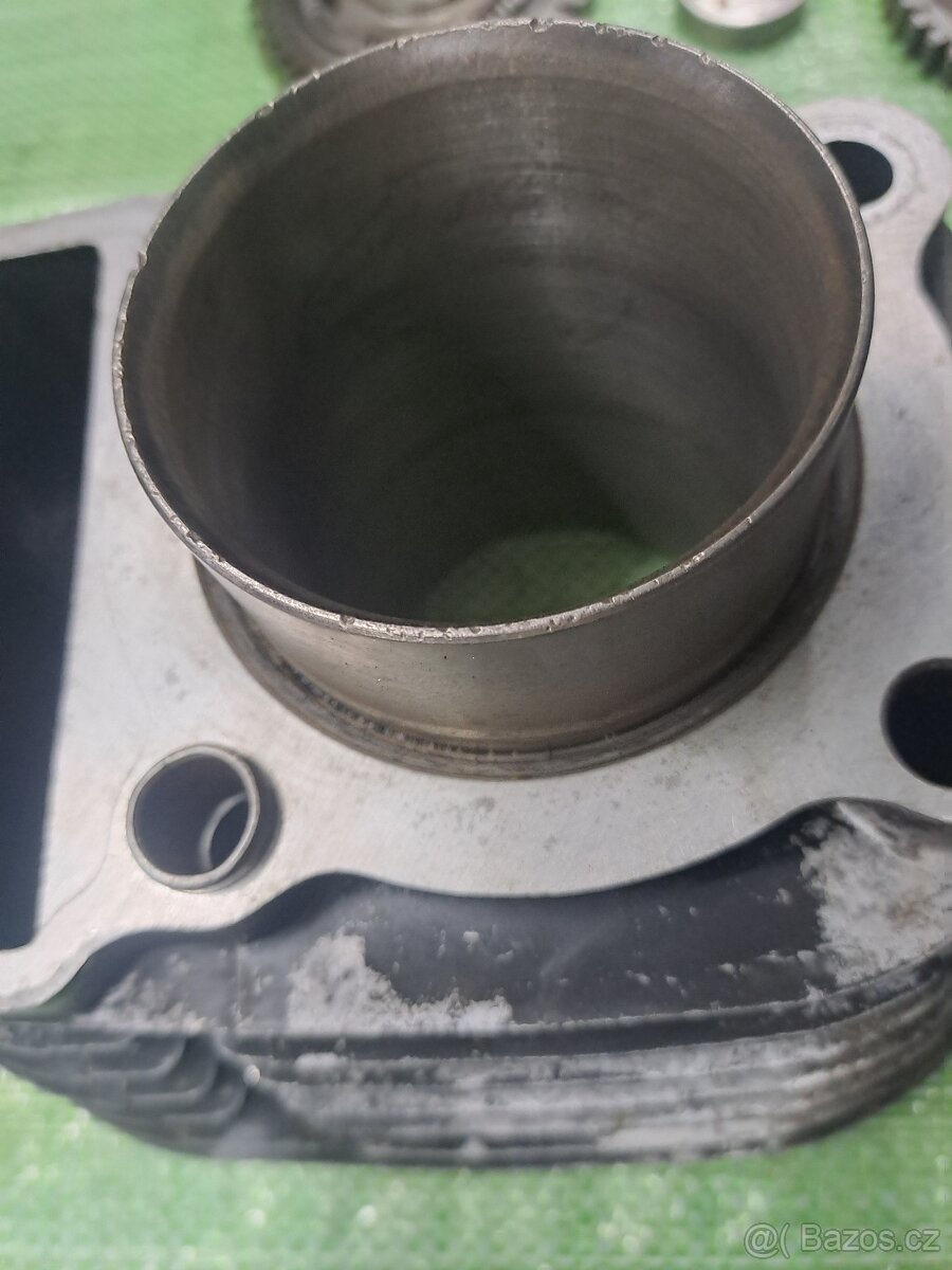 Yamaha XT 125 (SR 125) díly na starý typ - 80. léta - 6