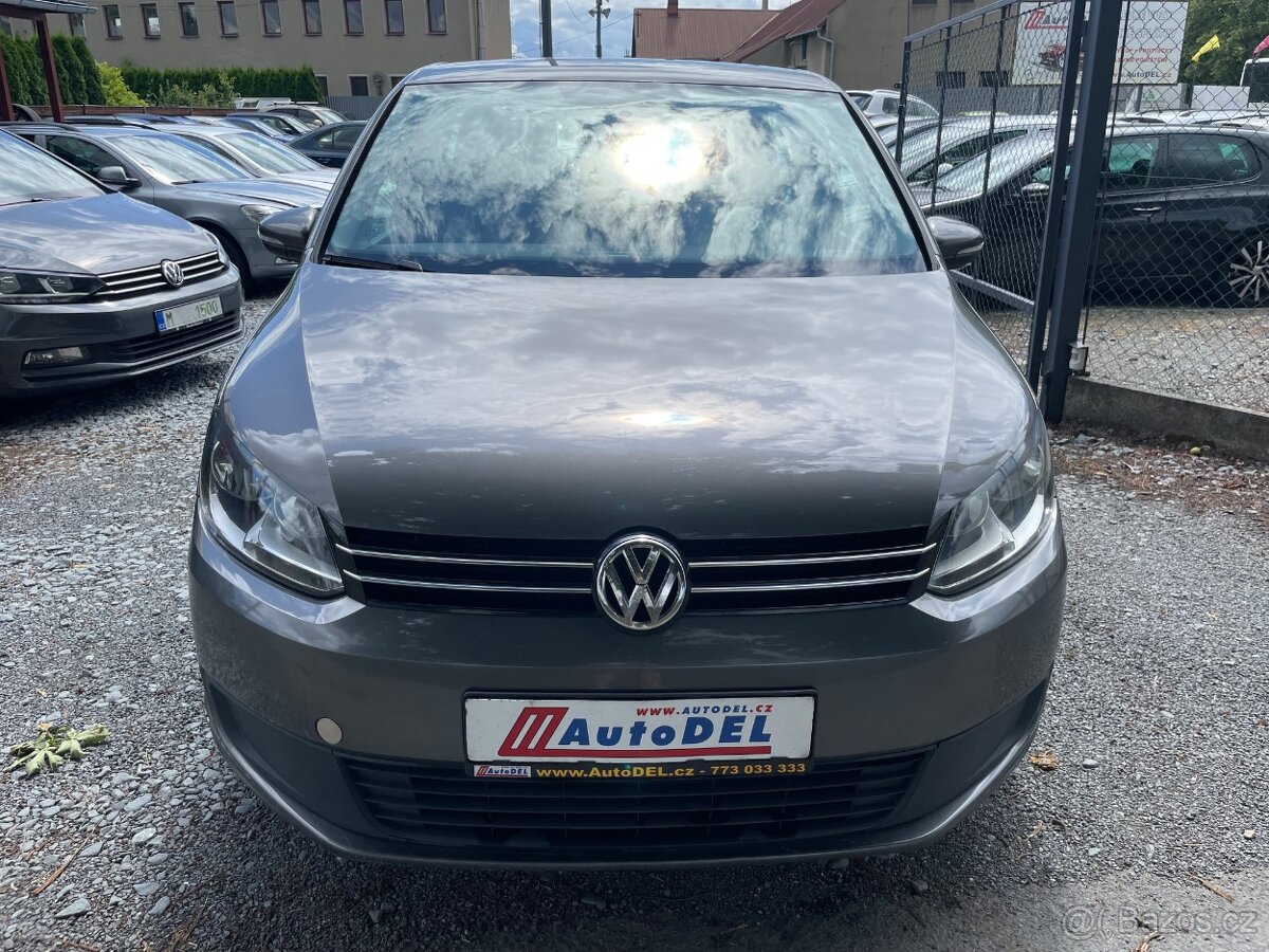 VW Touran 1.6 TDi Navigace,Climatronic - 6