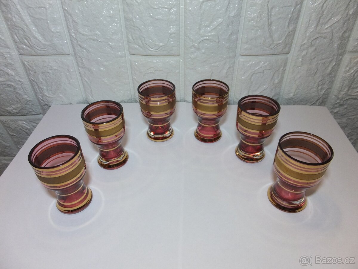 Luxusní karafa+6 skleniček, bohatá malba zlatem, zn. Bohemia - 6