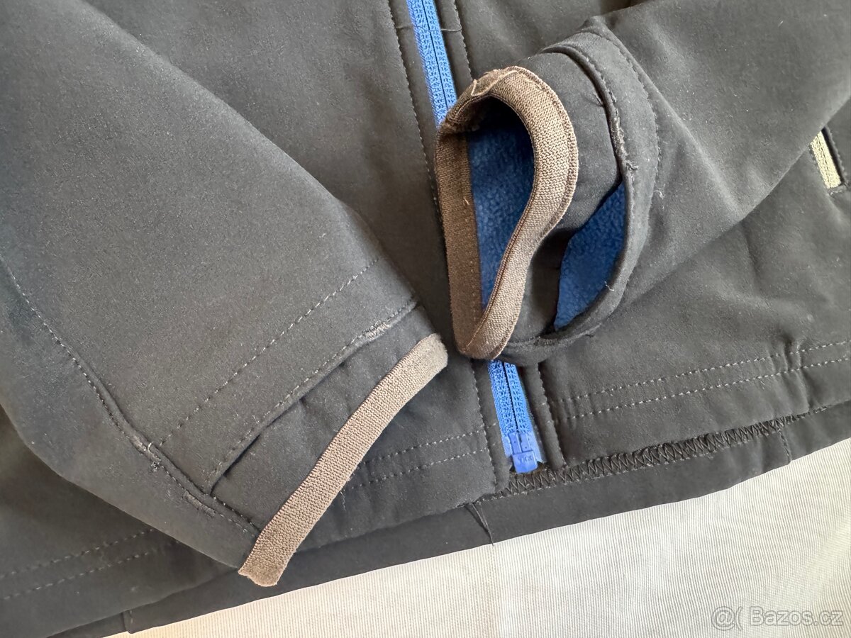 Quechua Dětská turistická softshellová bunda 134 - 6