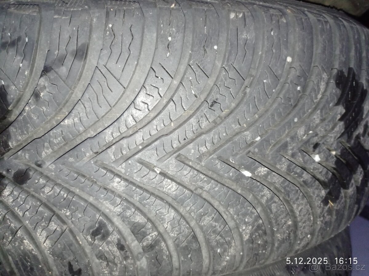 Kompletní ZIMNI 16" al kola ORIGINAL AUDI A4, A6 - 6