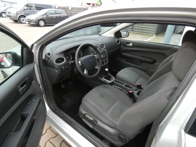 FORD FOCUS 1.6 16V FUN 3DV - 6