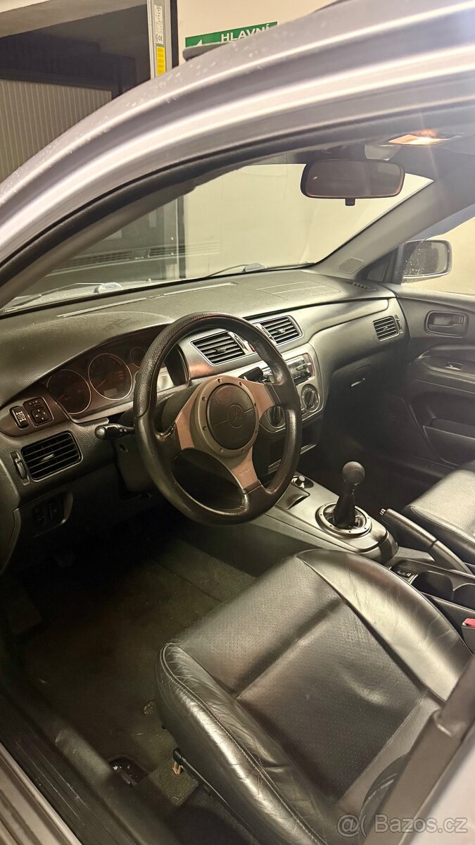 Mitsubishi Lancer Evo VIII EU - 6