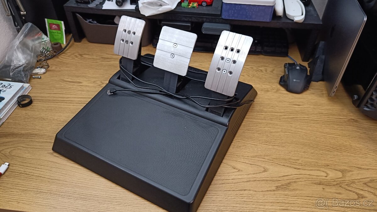 Thrustmaster T300 RS GT - 6