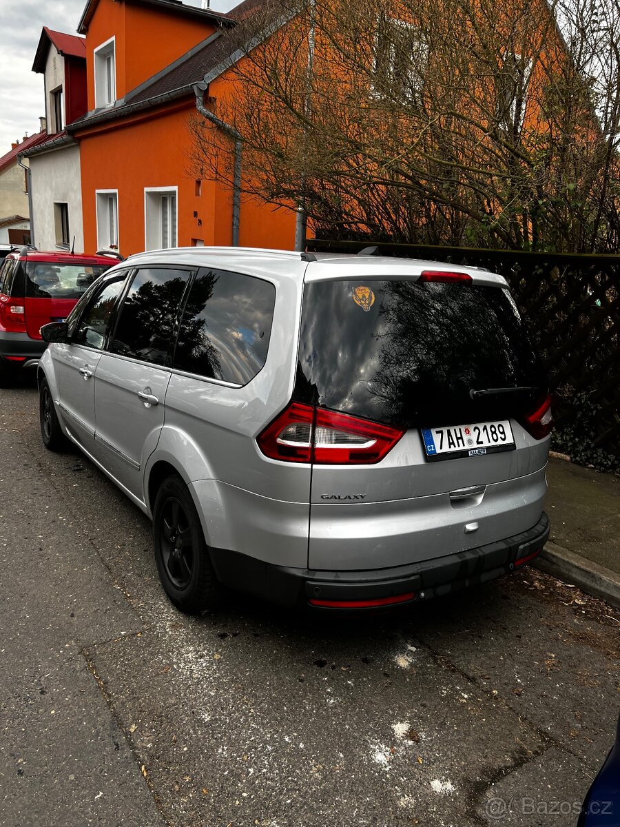 Ford Galaxy 2.2 TDCI - 6