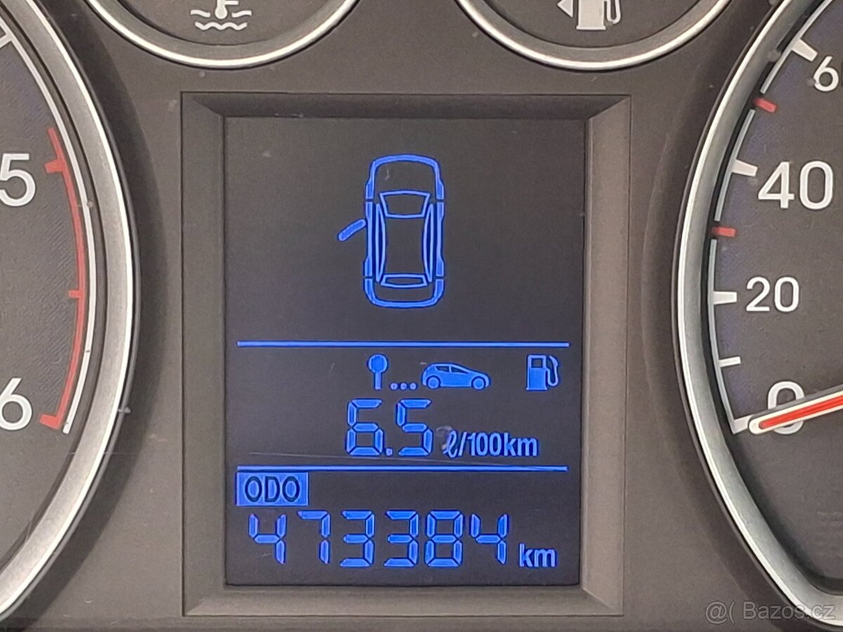 Hyundai i30 diesel 85kW 6 rychlostní Kombi - 6