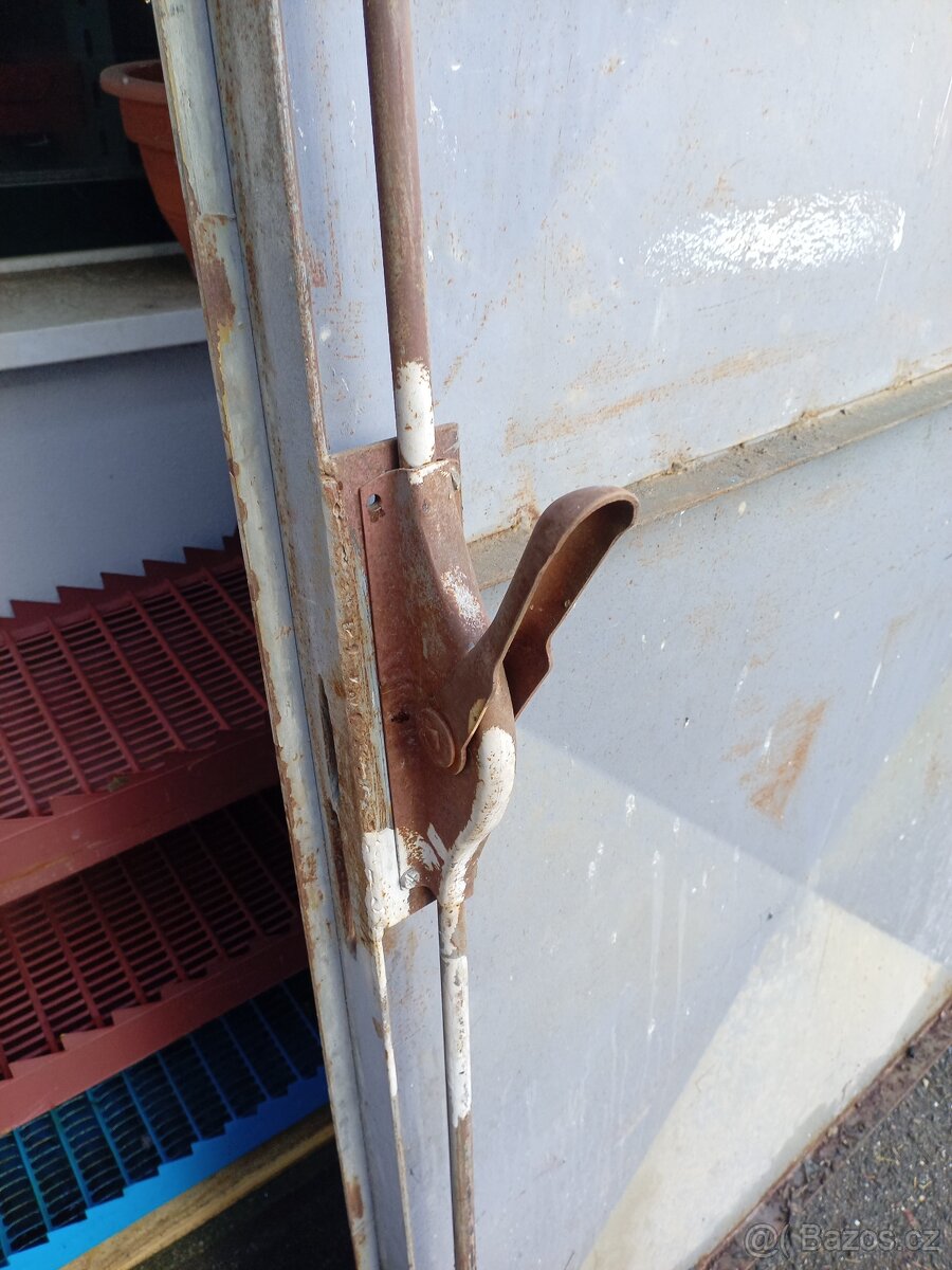 Plechové vrata, brána - 6