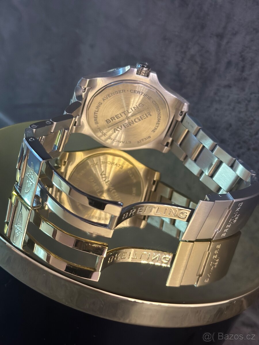 BREITLING AVENGER | 43mm - 6
