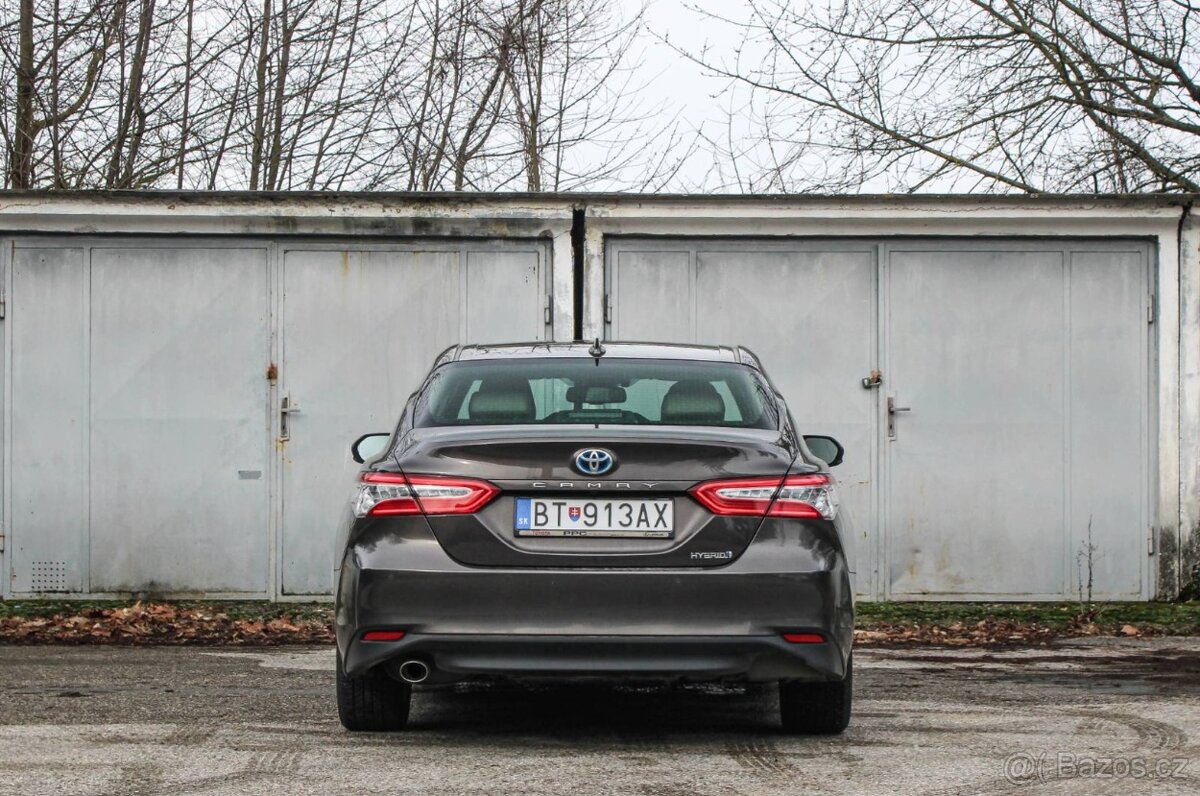 Toyota Camry 2.5 Hybrid Executive e-CVT - 6
