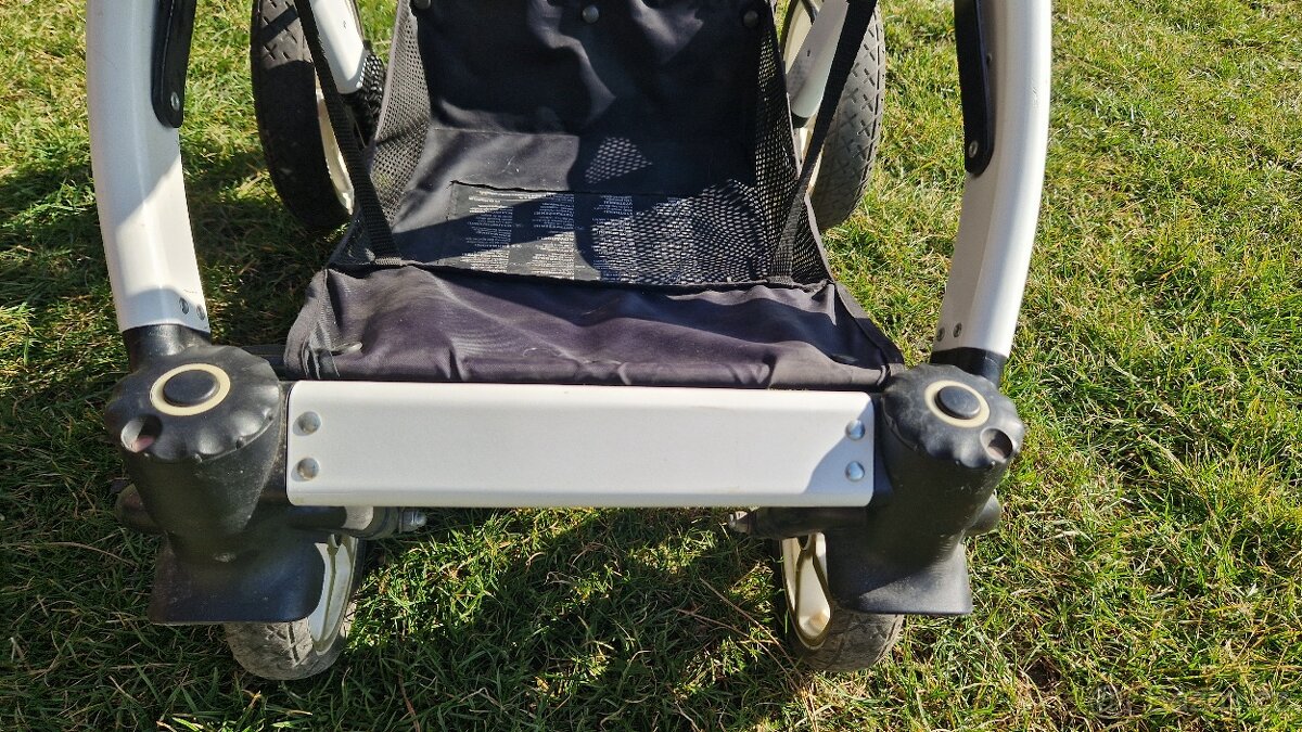 Kočárek Hartan - 6