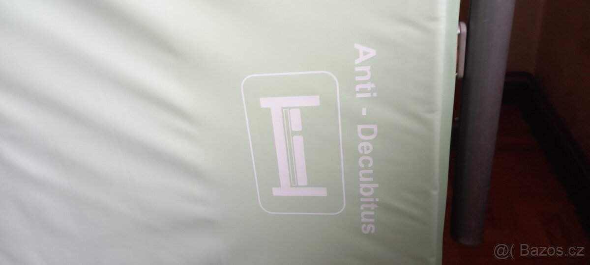 Polohovací elektrická postel - 6