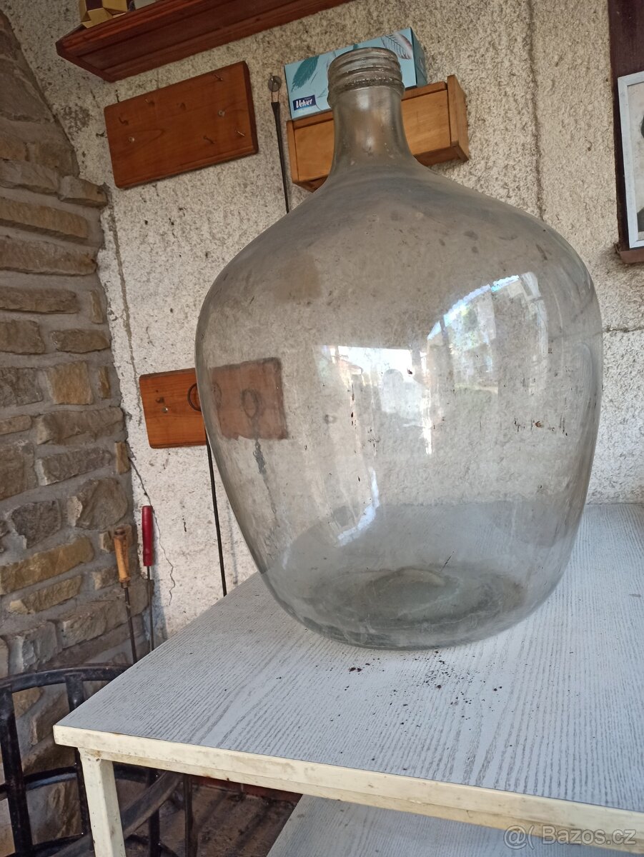 Prodám demižon 50L - 6