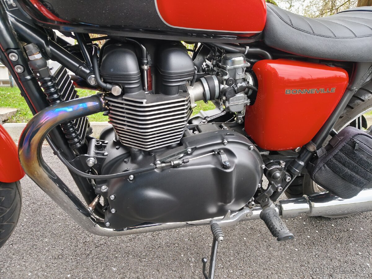 prodám motorku Triumph Bonneville - 6