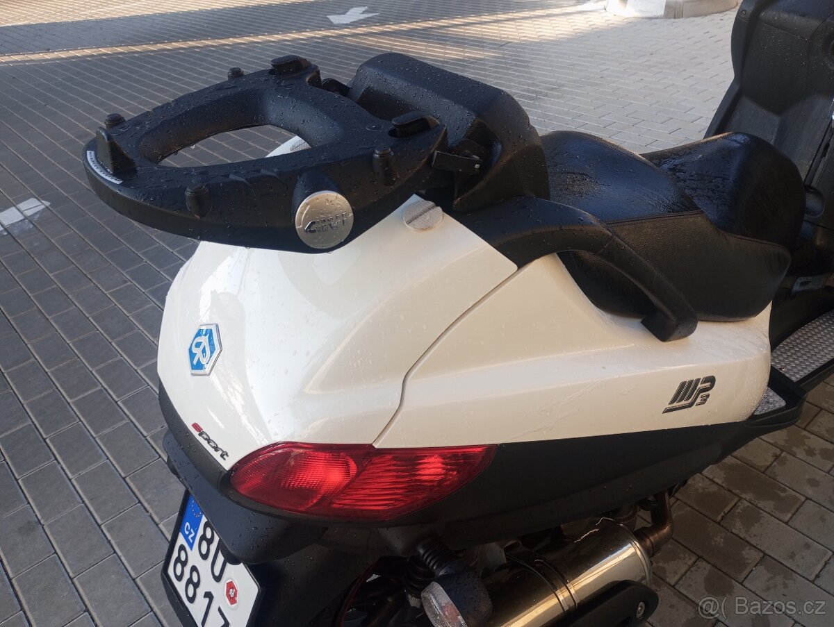 Piaggio MP3 500 Sport - 6