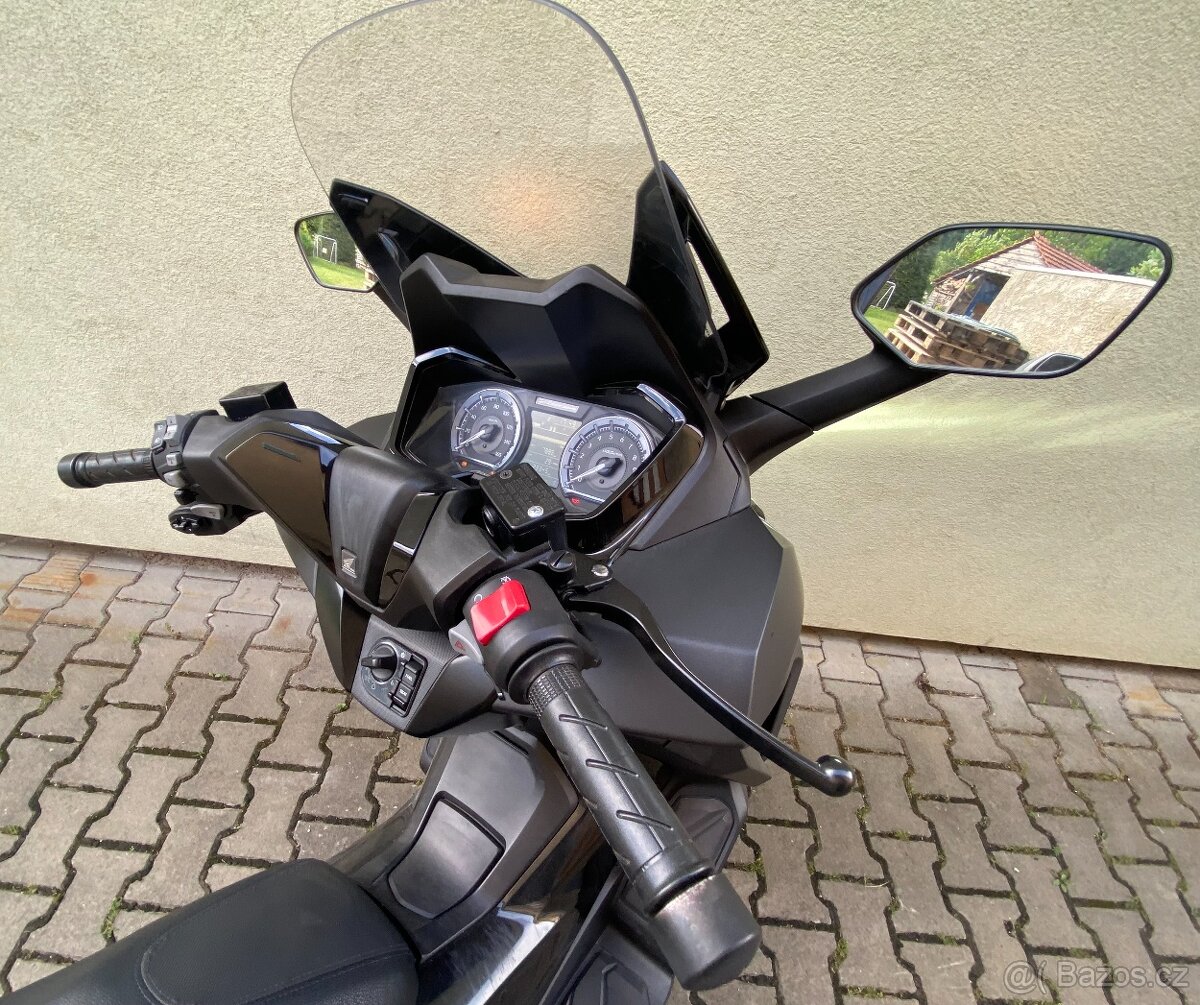 HONDA - FORZA 350 - 6