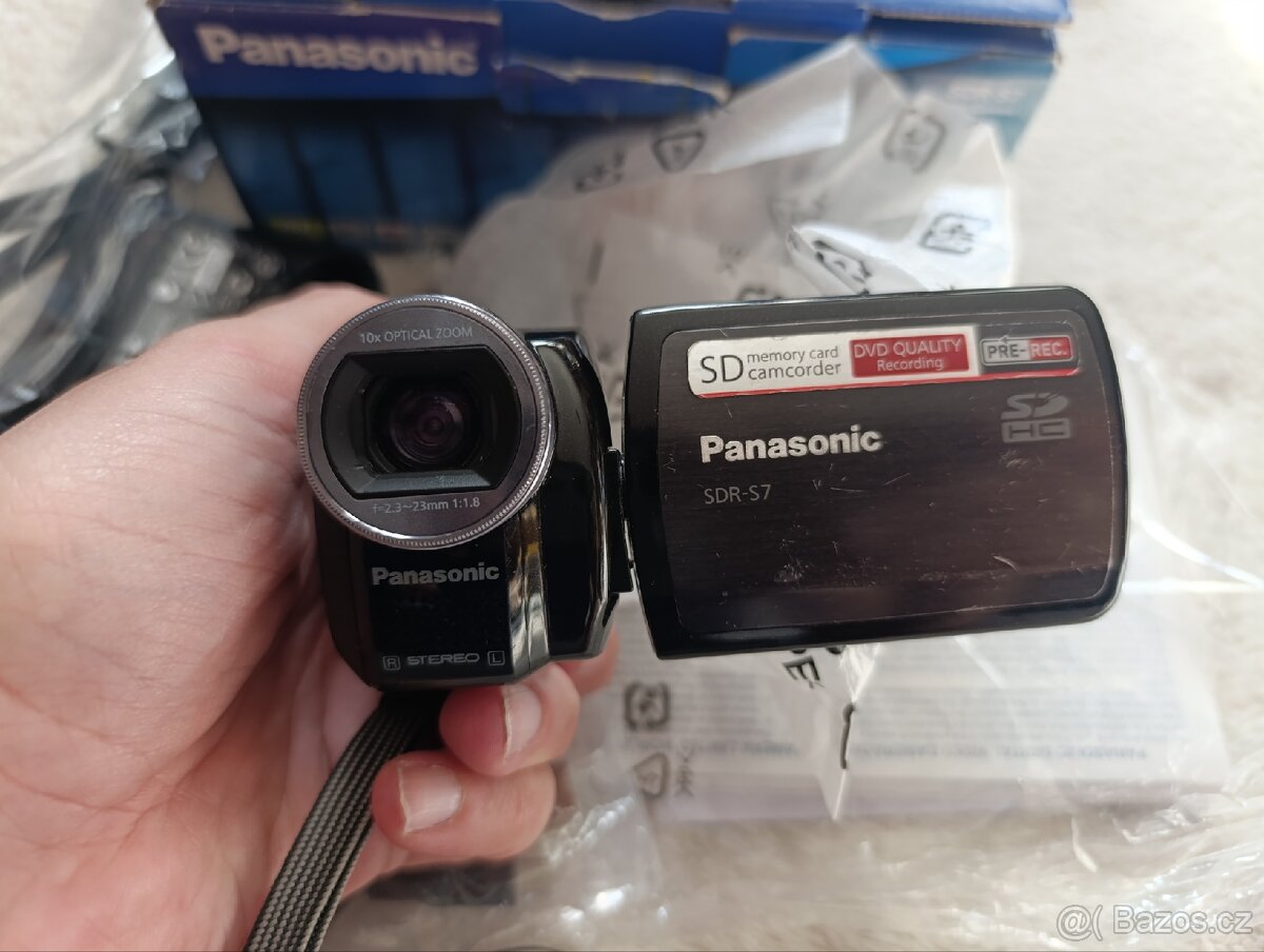 Videokamera Panasonic SDR-S7 - 6