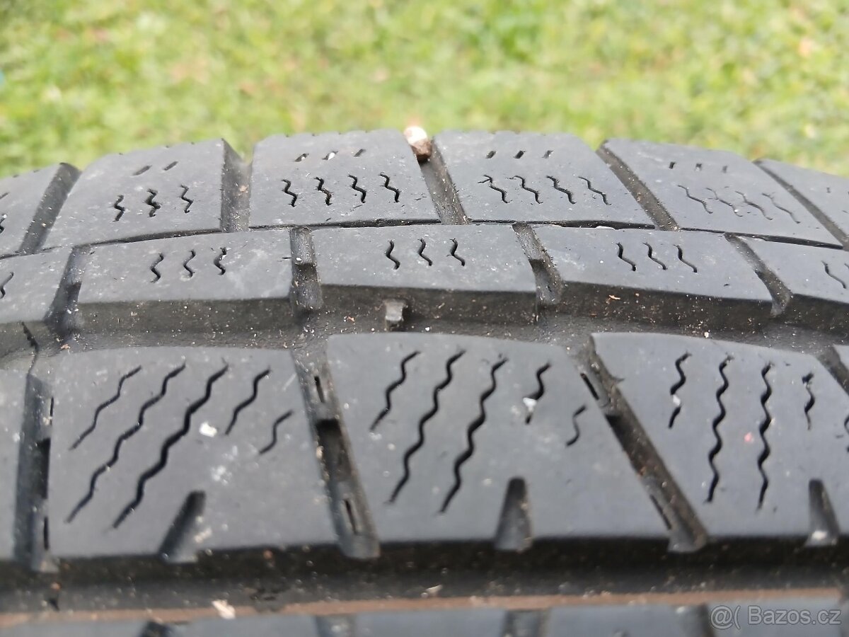 Zimní pneu Falken 175/70 R14C - 6