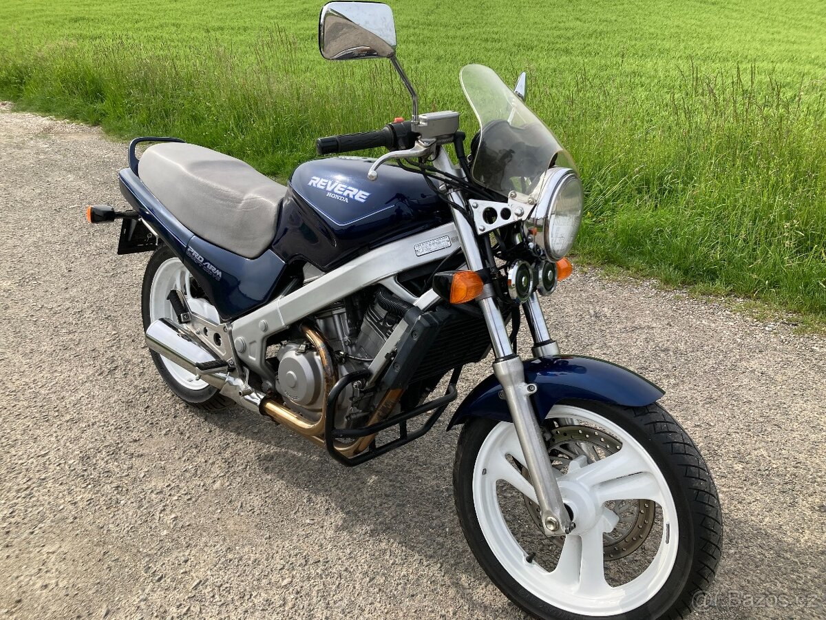 HONDA NTV 650 REVERE 37kW RV 1992 STK 09/2027 - 6