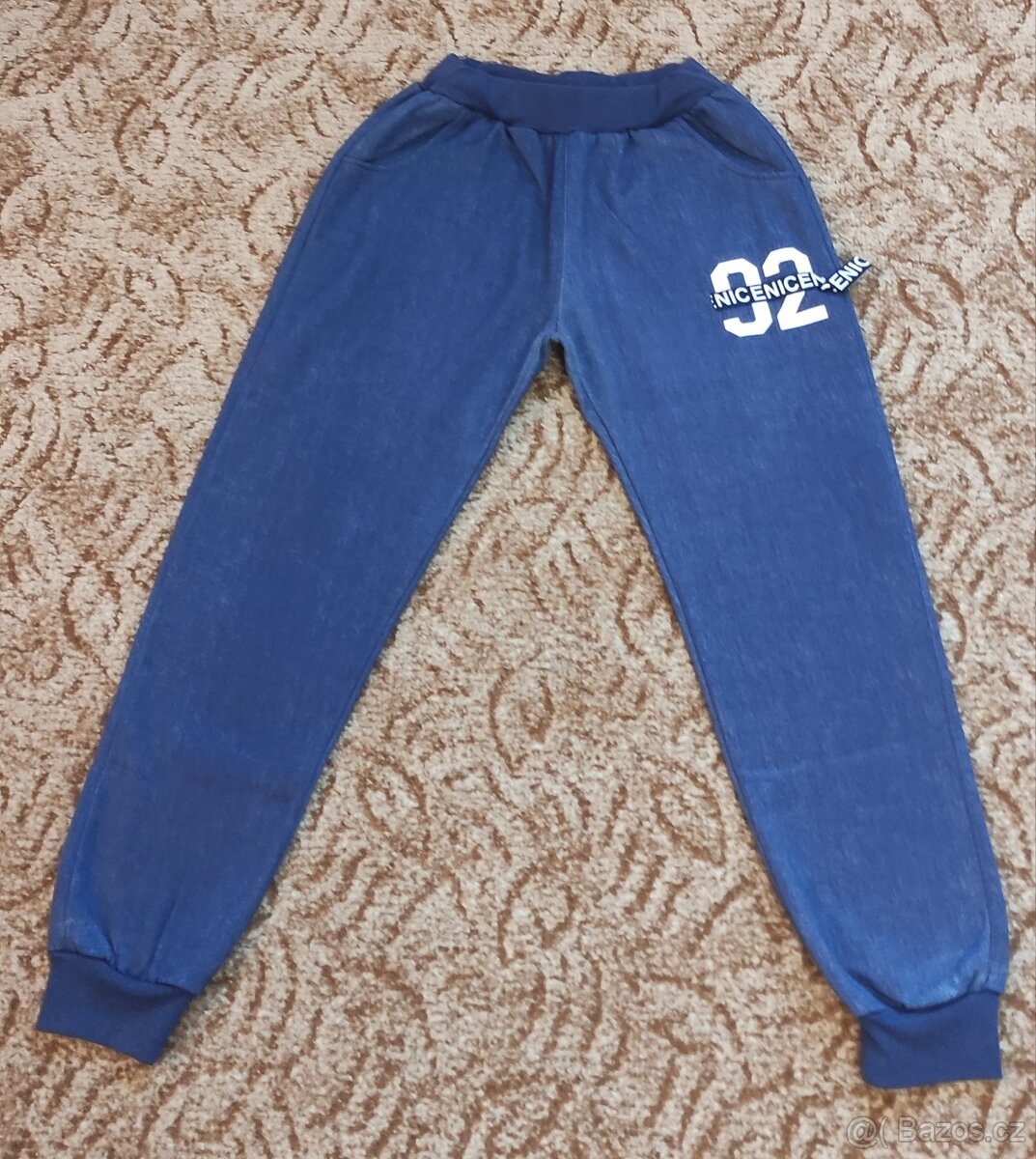 Chlapecké tepláky od vel. 158 - 6