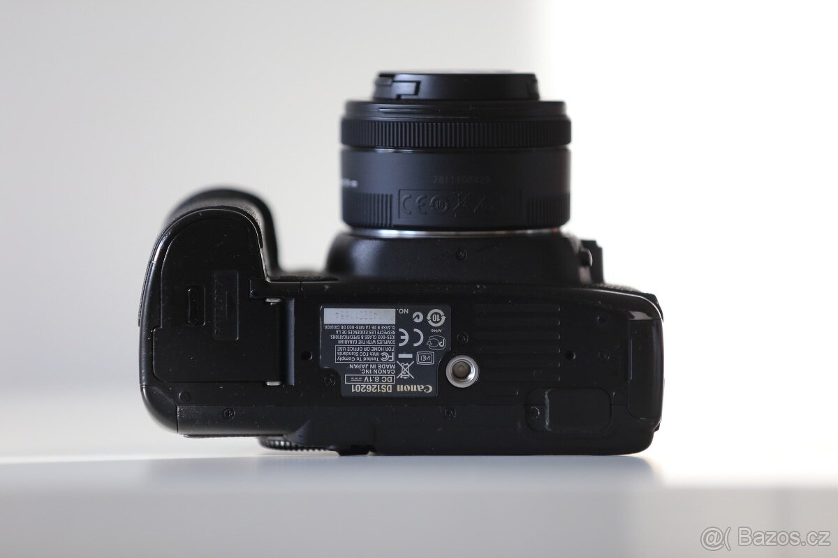 Canon EOS 5DM II - 6