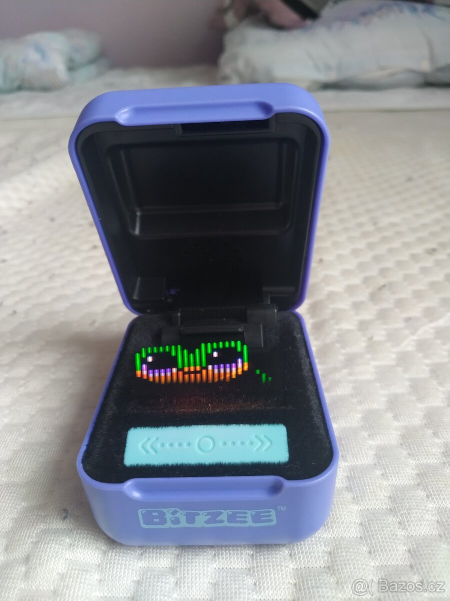 Bitzee interaktivní digitální hra - 6