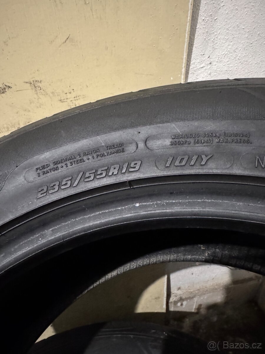 Letní pneu 235/55/19 Goodyear Eagle F1 - 6